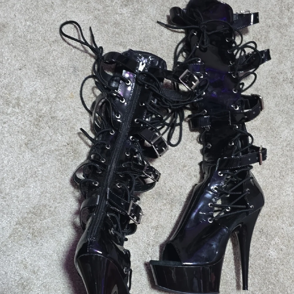 Pleaser Delight Black Patent Lace-Up Heels 8M 5UK 38EU - Picture 4 of 6